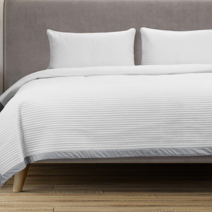 Покрывало Силви-White 230x250